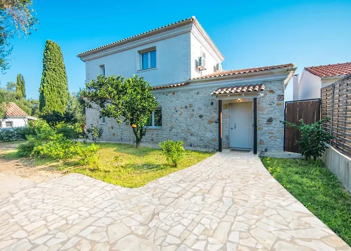 Villa Danai By *